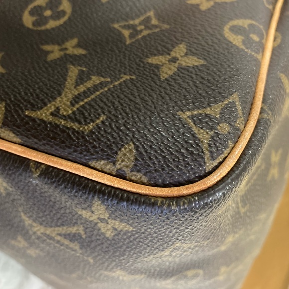 *SOLD* Louis Vuitton Speedy 30 - Picture 9 of 13